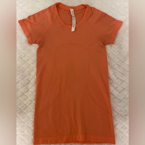 Sunny Coral Swiftly Tech size 2